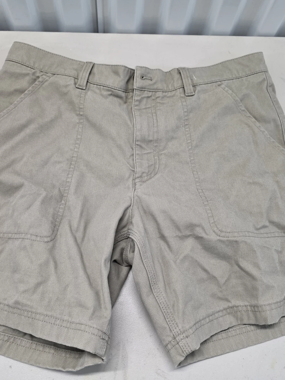 Duck Head Men's Light Tan Flat Front Shorts